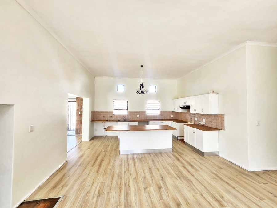 3 Bedroom Property for Sale in Struisbaai Western Cape